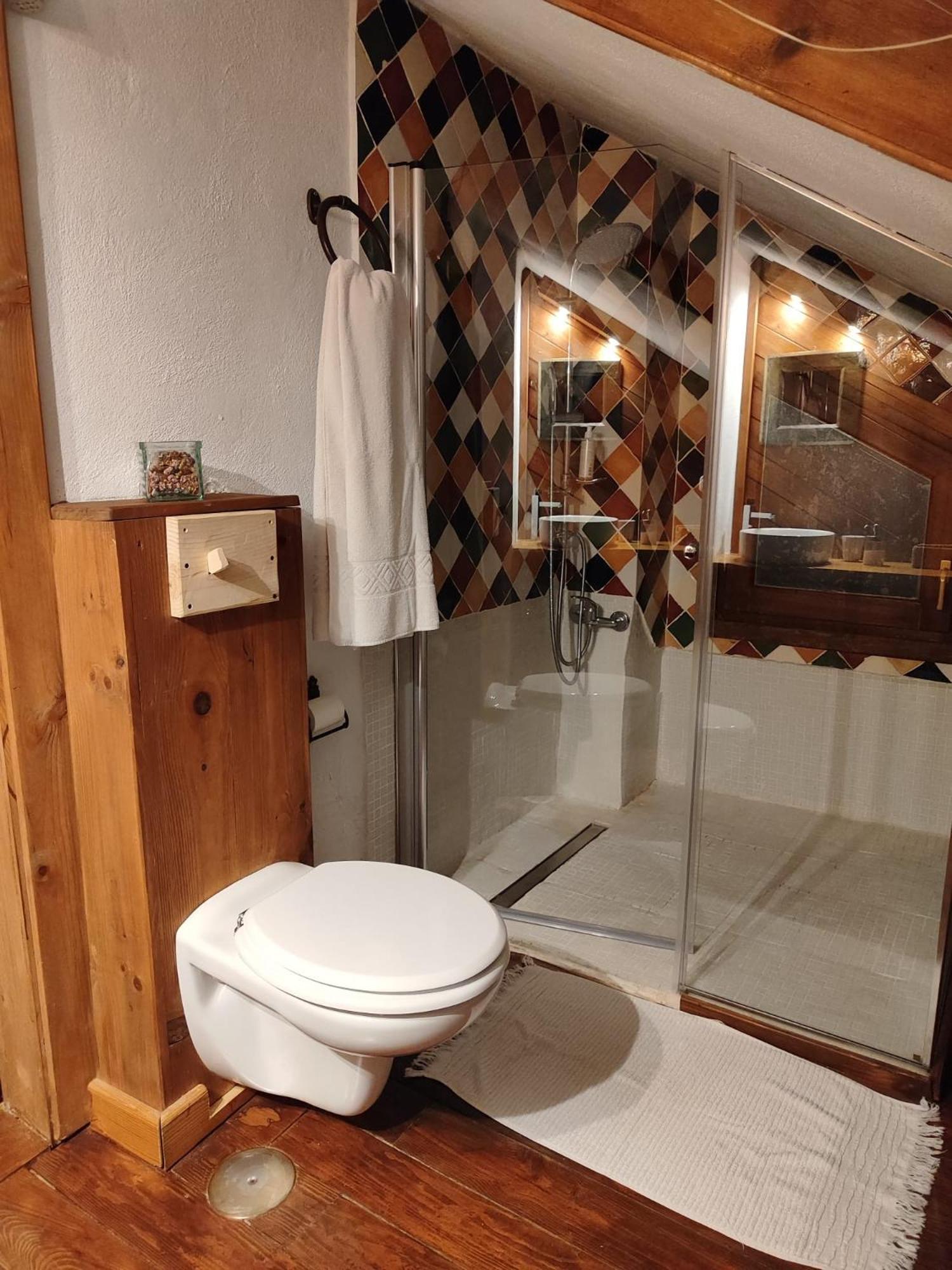 Maison d'hôtes Refugio Del Aguila "Casa Diaman" à Guejar Sierra Extérieur photo